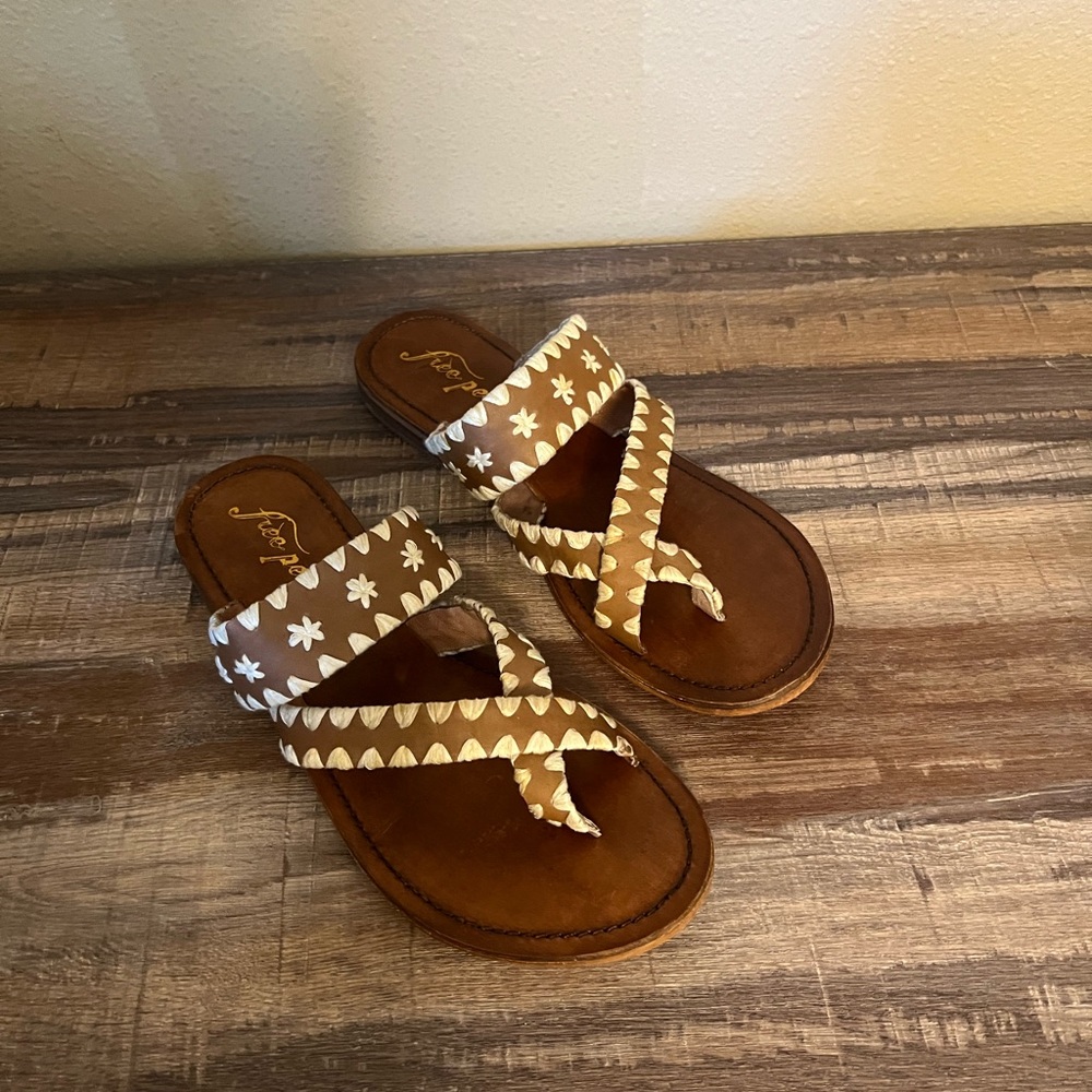 Free People Bella Caia Crochet Toe Sandal